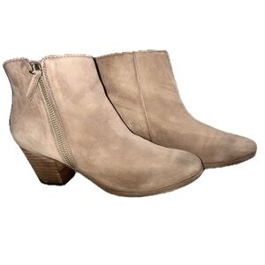 🥾🌵 CROWN VINTAGE Nubuck Leather Ankle Boots Western Minimalist Sz 8.5